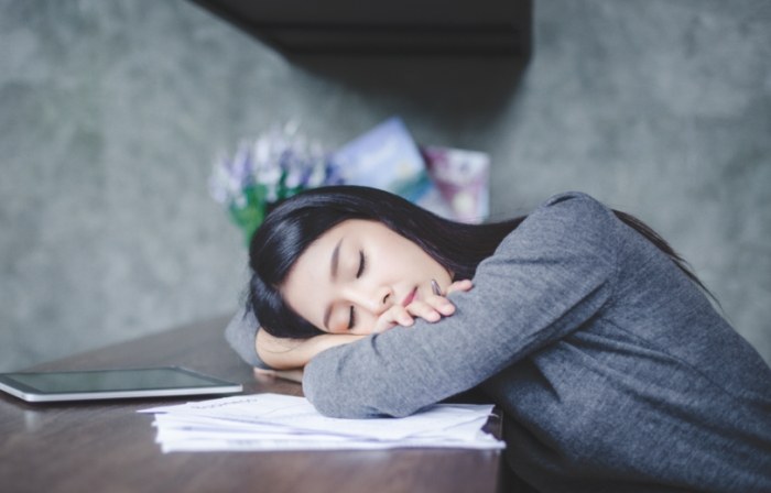 戴隱眼睡覺 戴隱眼睡覺